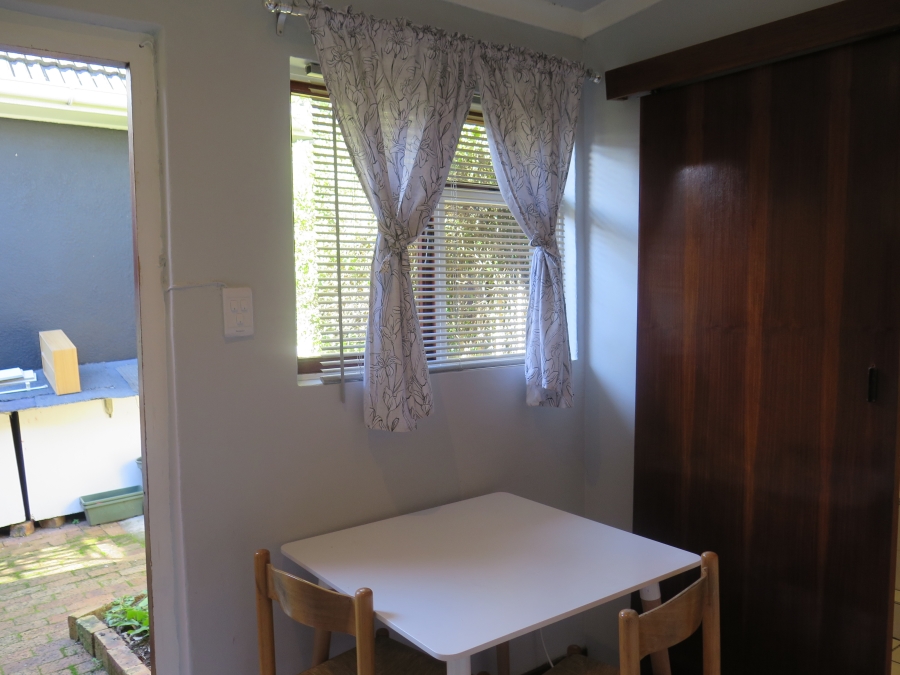 To Let 1 Bedroom Property for Rent in Mowbray Western Cape
